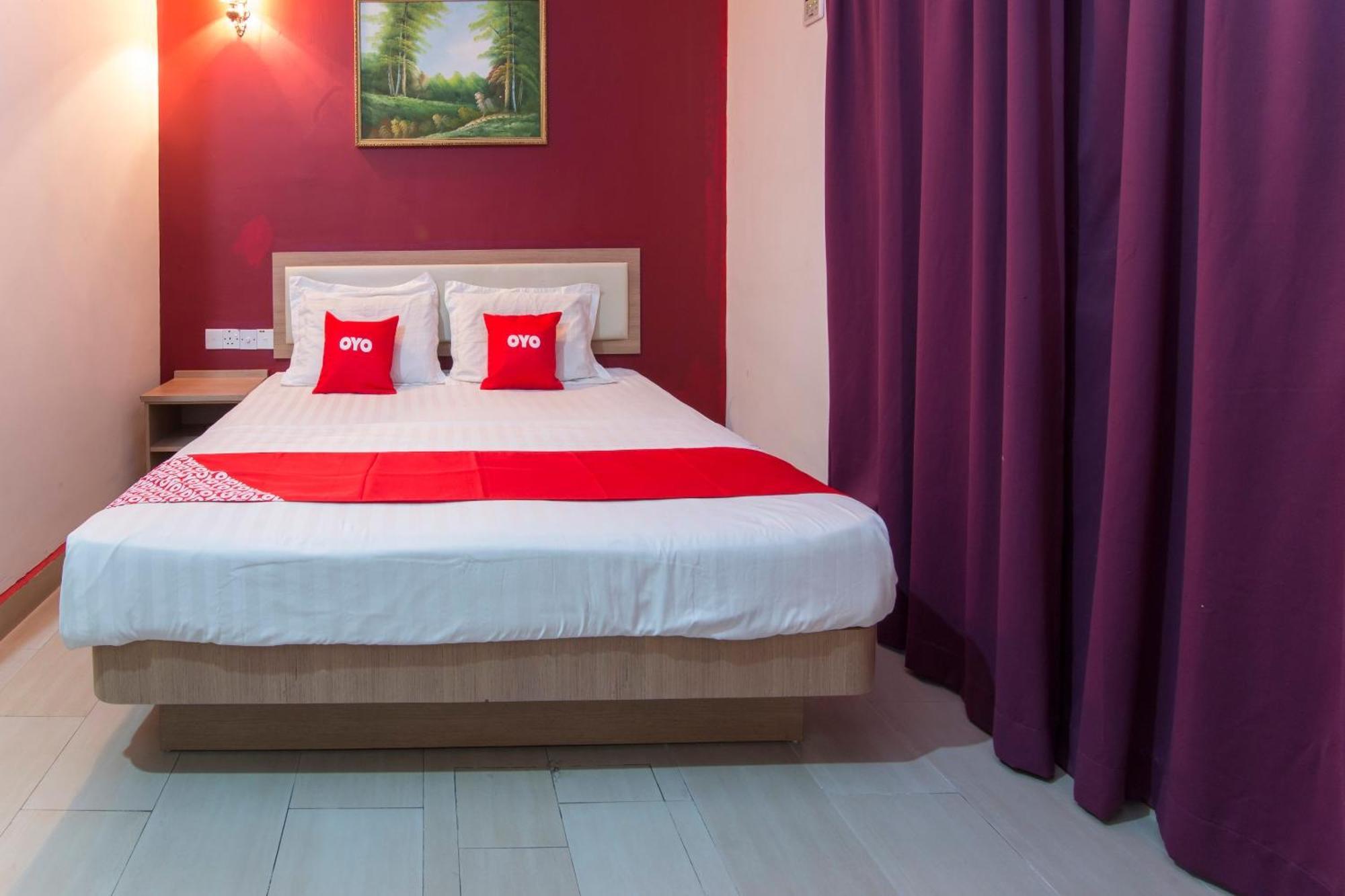 Valley View Hotel Lumut Eksteriør billede