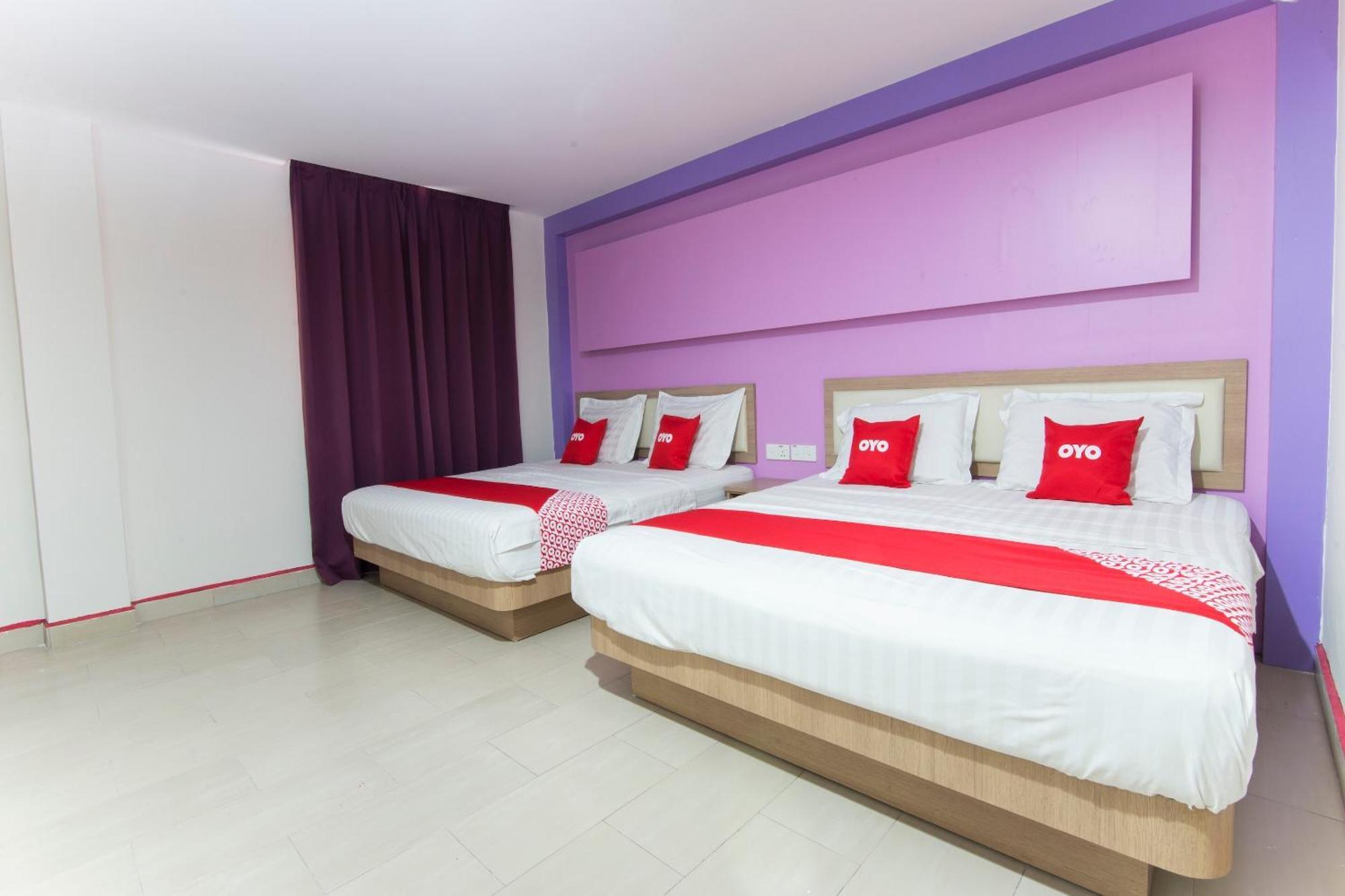 Valley View Hotel Lumut Eksteriør billede